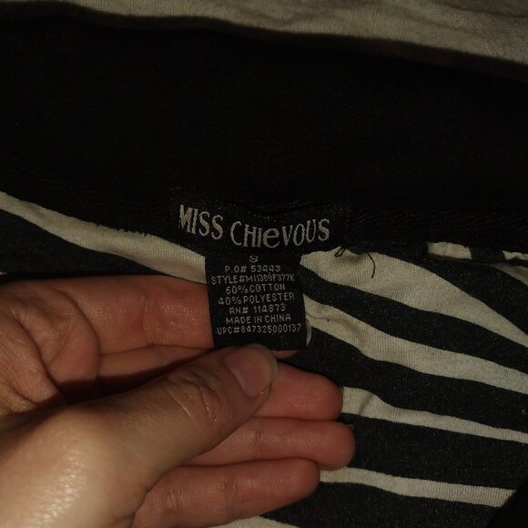 Miss Chievous Hoodless black button down jacket with removable belt - Picture 3 of 4